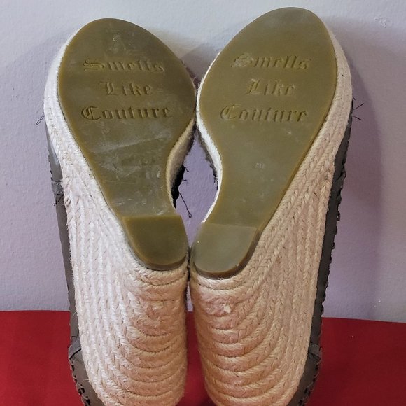 GENTLY USED, JUICY COUTURE WEDGES, SIZE 7.5!!! - Picture 5 of 6